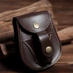 Fronde en cuir avec étui pratique et élégant