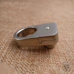 Accessoire de tir : lance-pierre à doigt