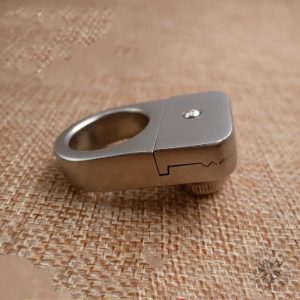 Accessoire de tir : lance-pierre à doigt