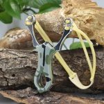 Lance-pierre en acier, design camouflage