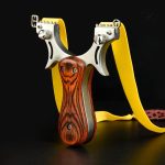 Lance-pierre artisanal en bois